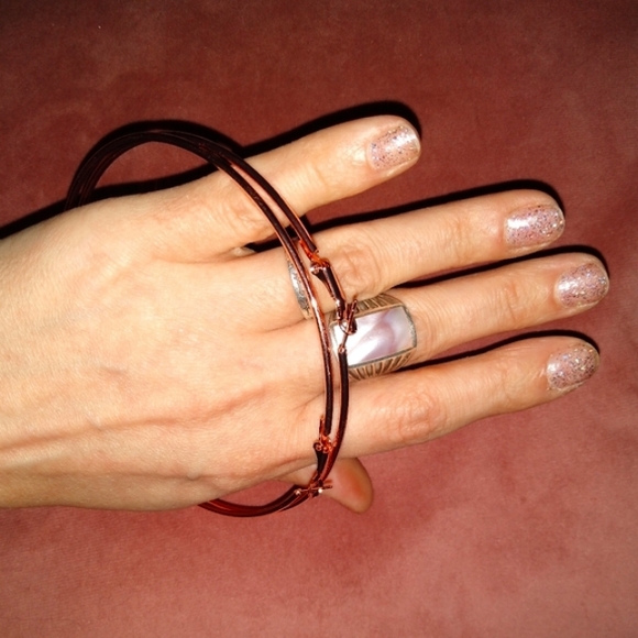 Oversized 4 Inch Rose Gold Hoops Minimalist Round Hoop Big Statement Earrings - Picture 2 of 7